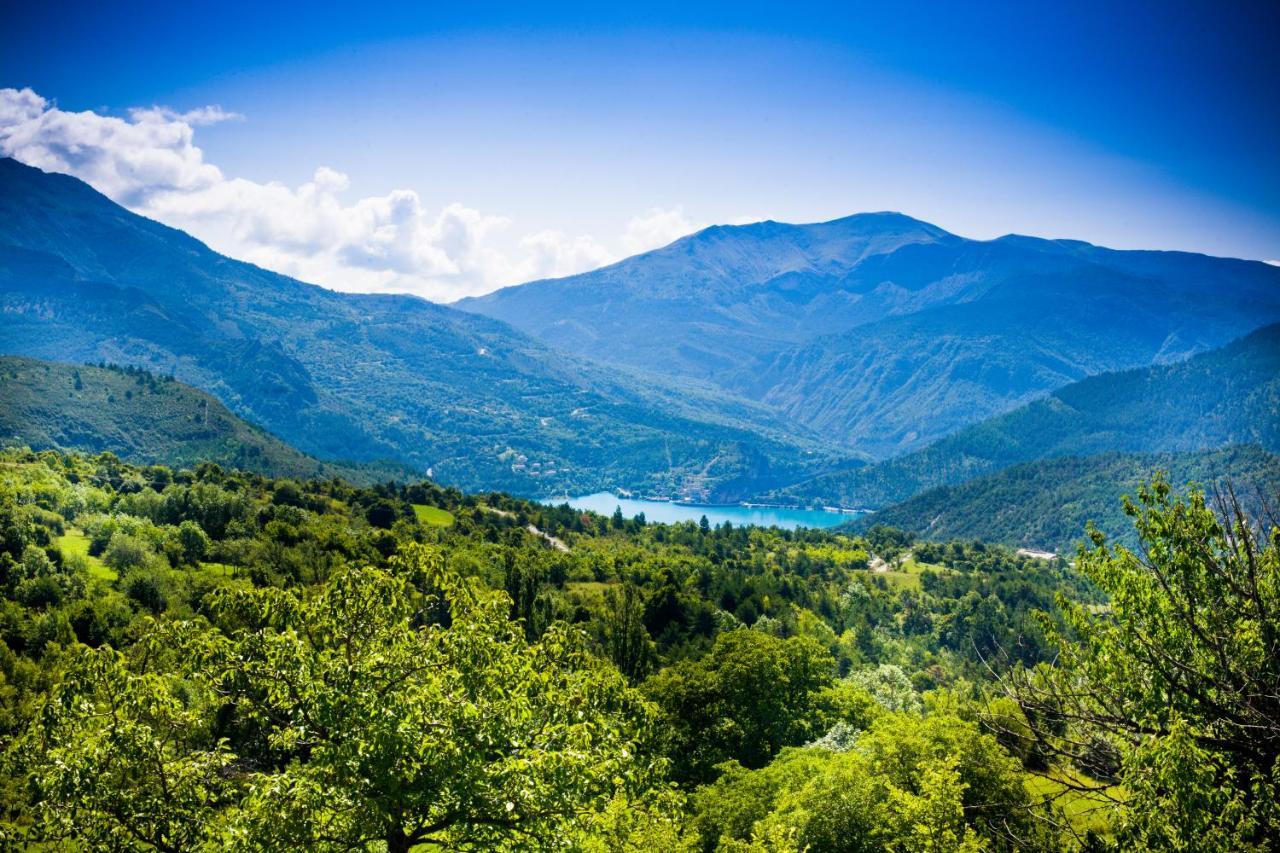 Gite De La Baume , Aux Delices Du Verdon Кастелан Екстериор снимка